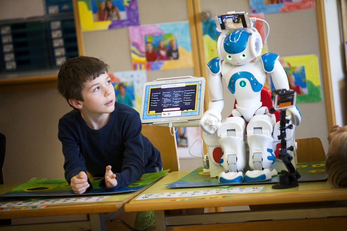 Teach Machine Learning To Kids 5 Best Ways How To Introduce AI And ML Tools For Kids