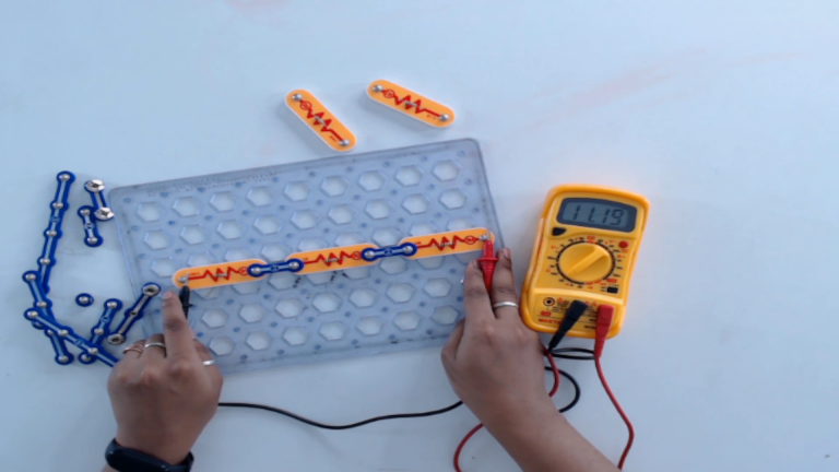 connect-resistors-with-multimeter